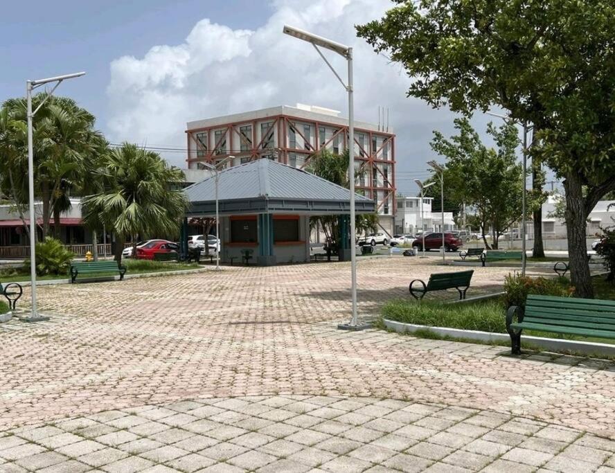 Urban Lodgings One @ Roosevelt 457 San Juan Exterior photo